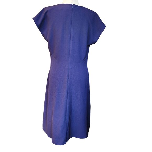 Tahari  ASL Navy Blue Dress Short Sleeve V-Neck Twist Front Fit &‎ Flare Size10 - Picture 9 of 11